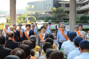 秋の交通安全県民運動推進行事の写真