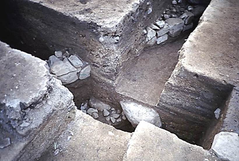 岡山城創建期の石垣