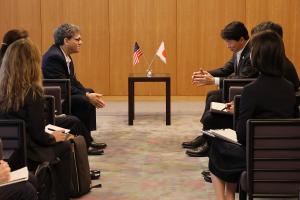 ジェイソン・クーパス在大阪・神戸アメリカ総領事 表敬訪問