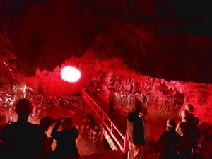満奇洞の展示作品