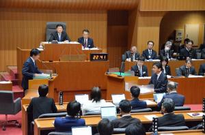 県議会11月定例会 一般質問〔4日目〕