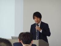 講師１