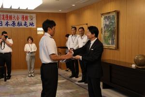 全日本柔剣道優勝大会優勝 日本原駐屯地チーム表敬訪問