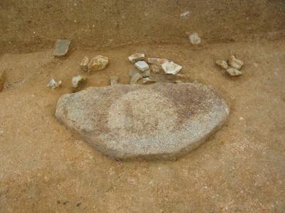 礎石に残っていた柱の痕跡