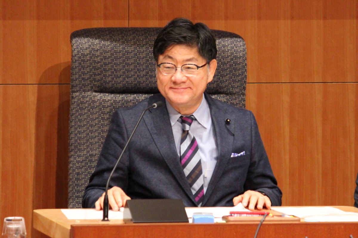 遠藤康洋議長