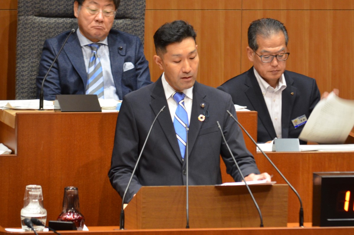 角屋忍議員