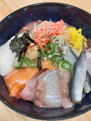 海鮮丼