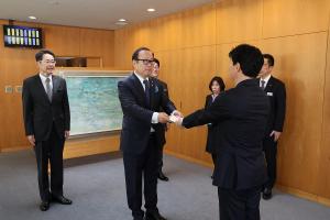 県福祉基金に対する寄附金贈呈式