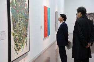 県新進美術家育成「I氏賞」選考作品展視察