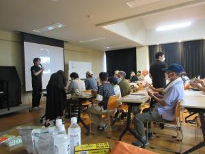 出前出展の様子2