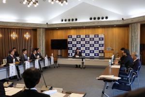 フットボールスタジアム検討協議会キックオフミーティング