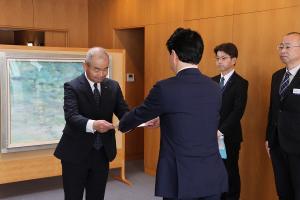 退職者辞令交付〔公営企業管理者〕