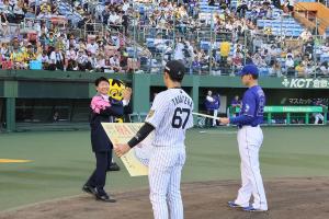 プロ野球公式戦試合前セレモニー〔阪神VS中日〕