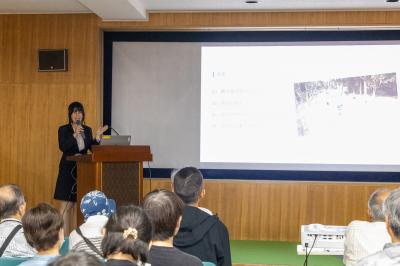 史跡備中国分尼寺跡の報告と会場の様子