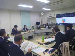 中間報告会
