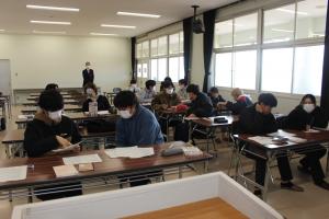 グループでワークショップ