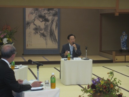 中国地方知事会の様子