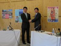 岡山・広島両県知事会議の様子１