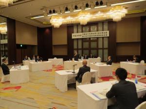 中国地方知事会の様子