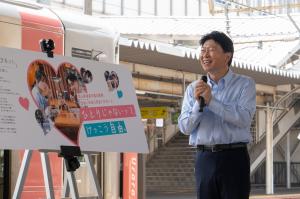 知事挨拶の様子